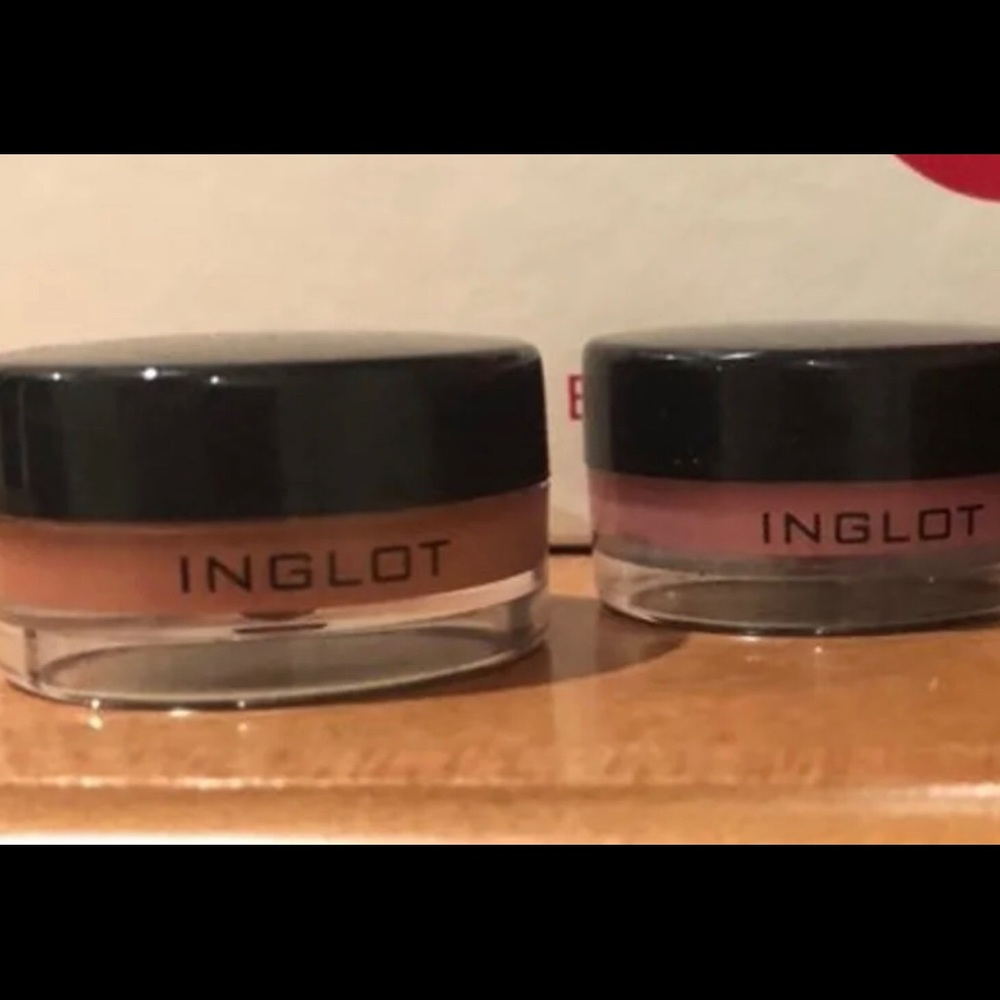 Inglot brushes